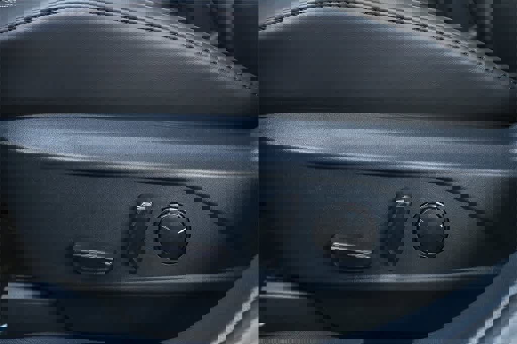 New 2025 Ford Mustang Mach-E Premium image 21