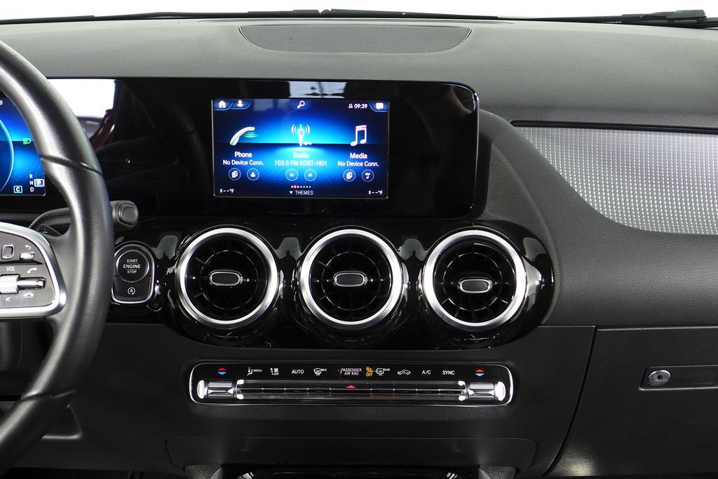 Used 2021 Mercedes-Benz GLA 250 4MATIC image 22