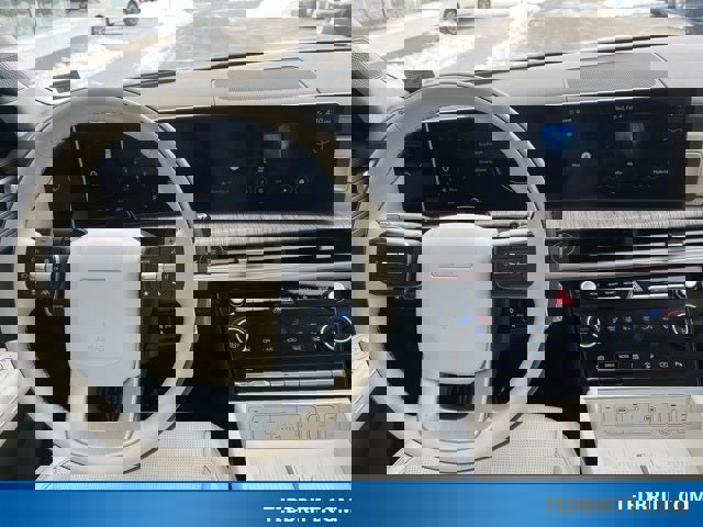 Used 2024 Hyundai Santa Fe Calligraphy image 16