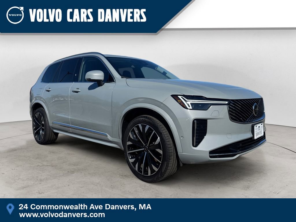 Certified 2025 Volvo XC90 B6 Plus image 1