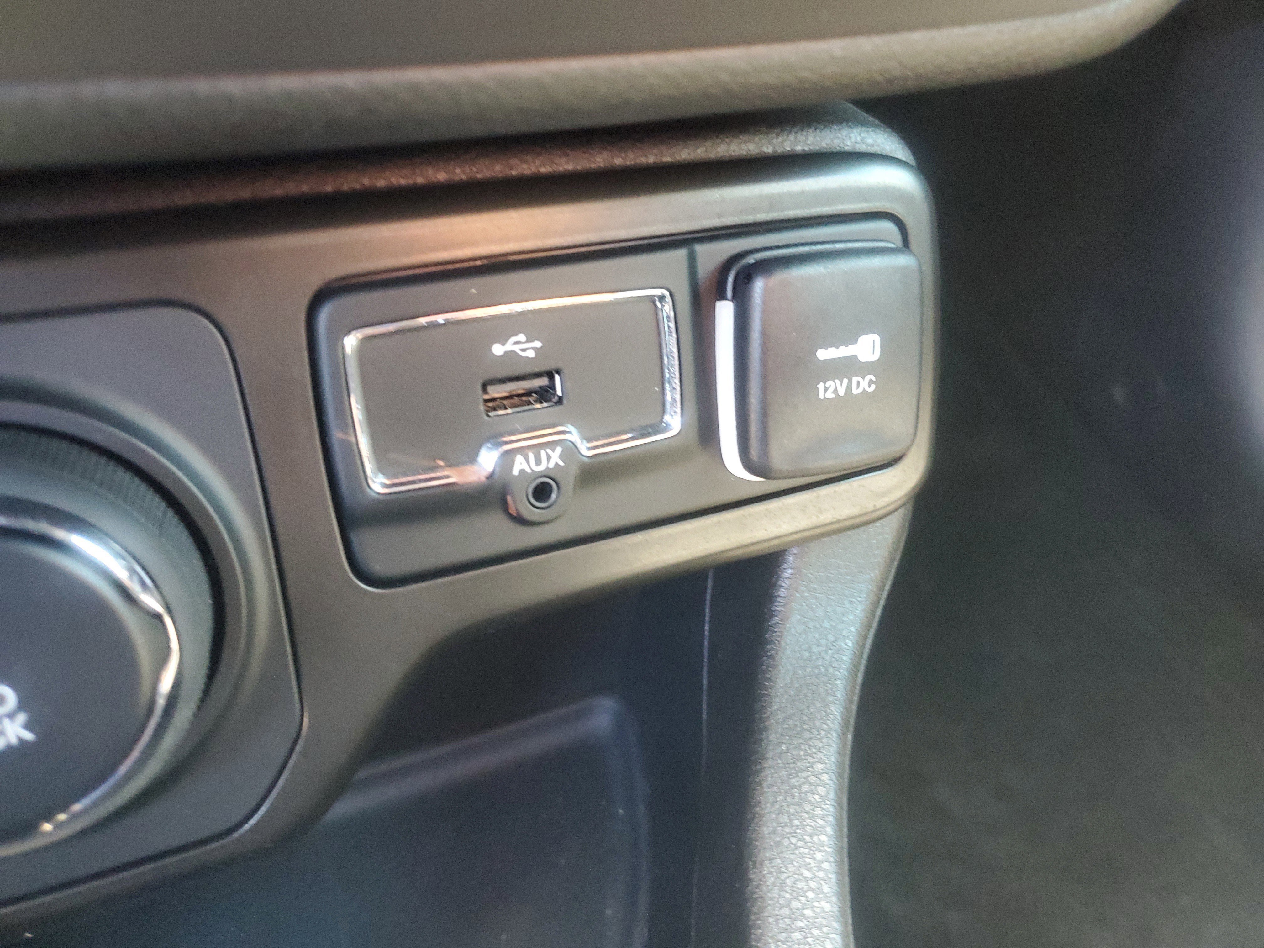 Used 2022 Jeep Renegade Altitude AWD/4WD image 21