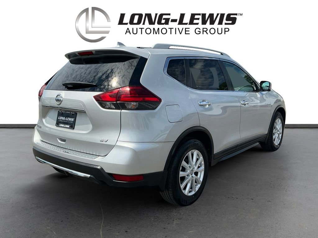 Used 2017 Nissan Rogue SV FWD image 7