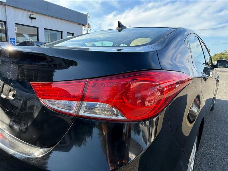 Used 2013 Hyundai Elantra GLS image 6