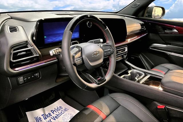 Used 2024 Chevrolet Traverse RS w/ LPO, Floor Liner Package image 17