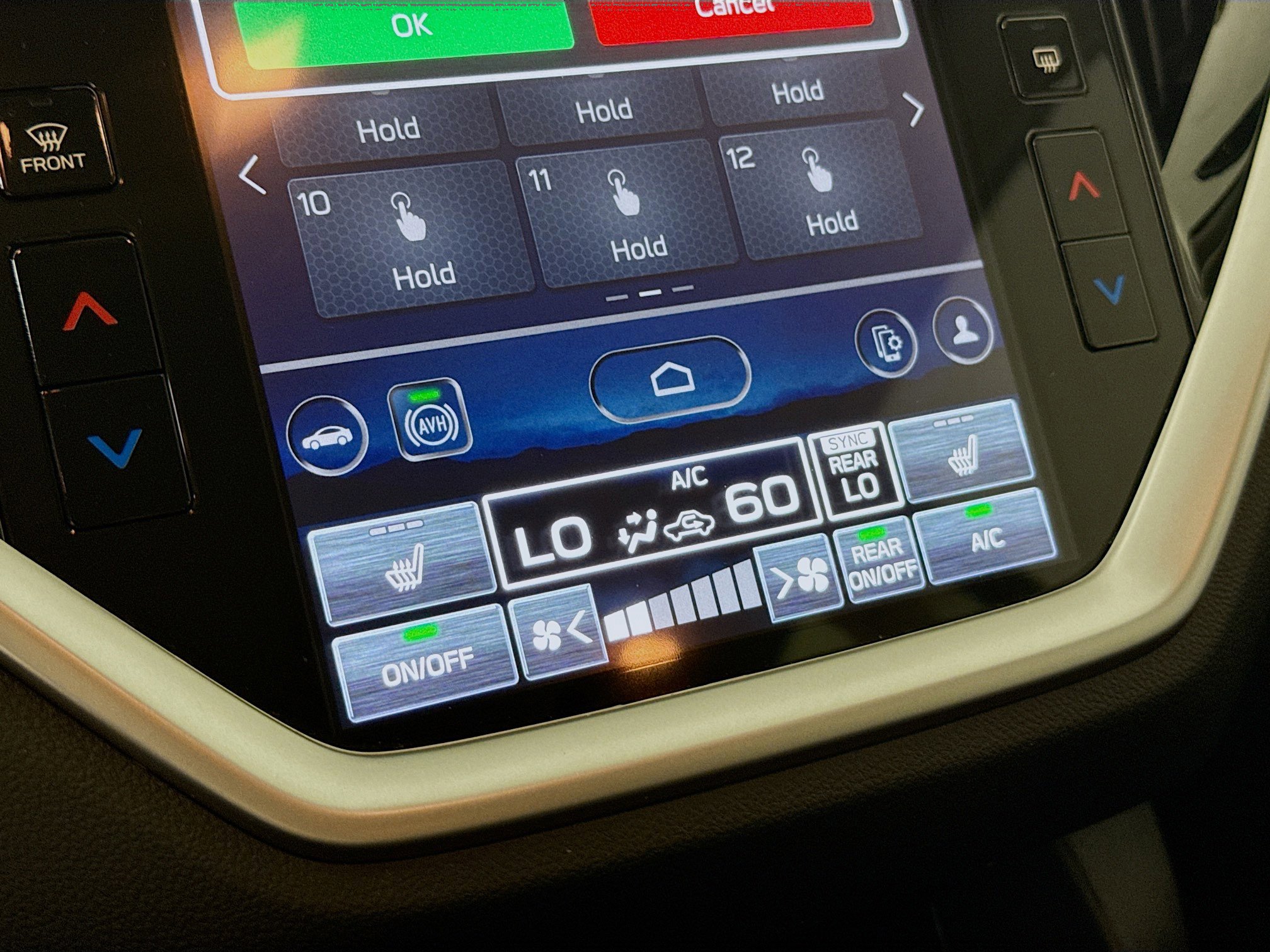 Used 2023 Subaru Ascent Limited image 17