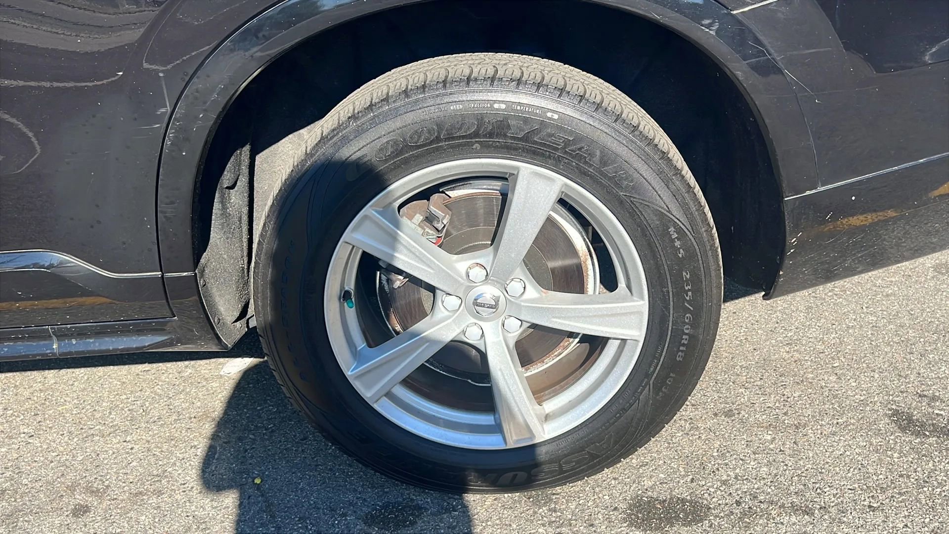 Used 2019 Volvo XC90 T5 Momentum image 9