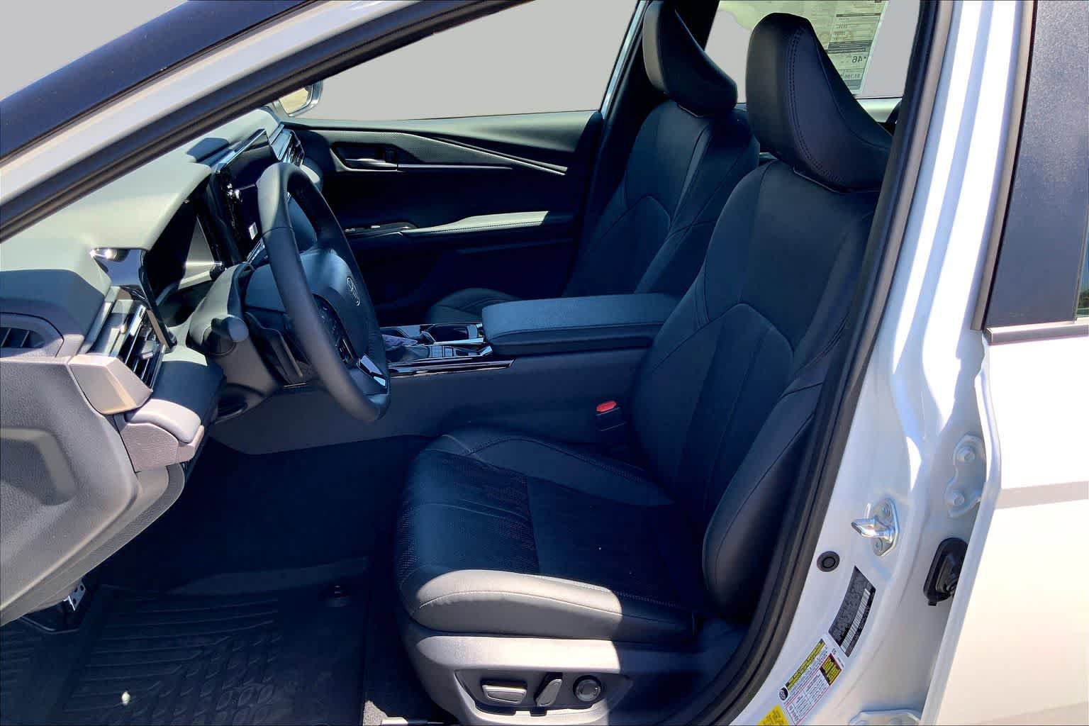 New 2026 Toyota Camry XSE w/ Premium Plus Package FWD image 9