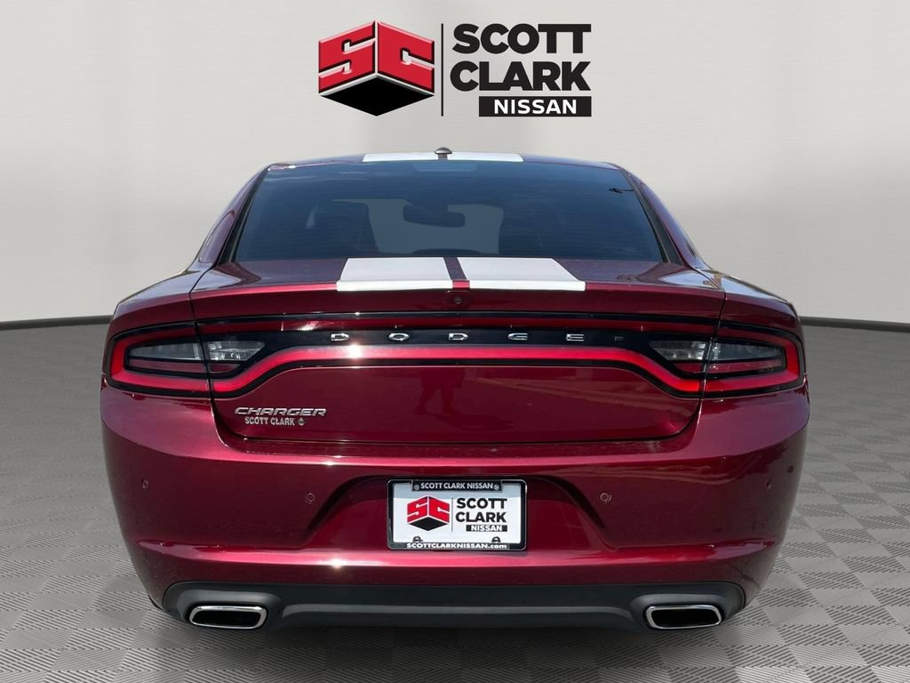 Used 2022 Dodge Charger SXT RWD image 5
