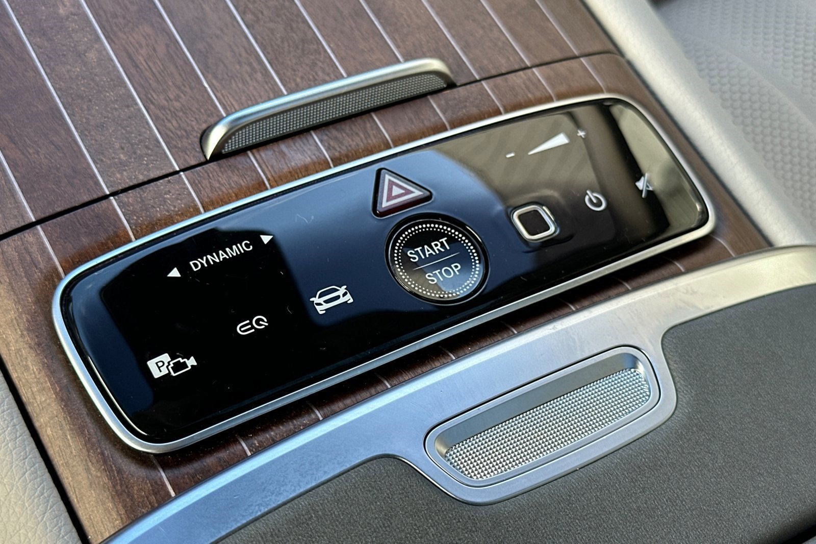 Used 2023 Mercedes-Benz EQS 580 4MATIC Sedan image 22