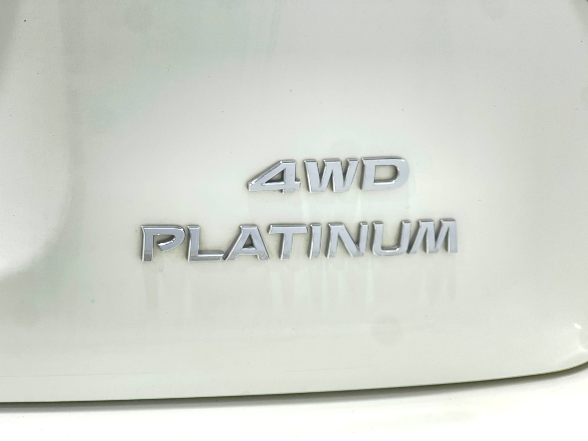 Used 2019 Nissan Pathfinder Platinum w/ Cargo Package AWD/4WD image 42