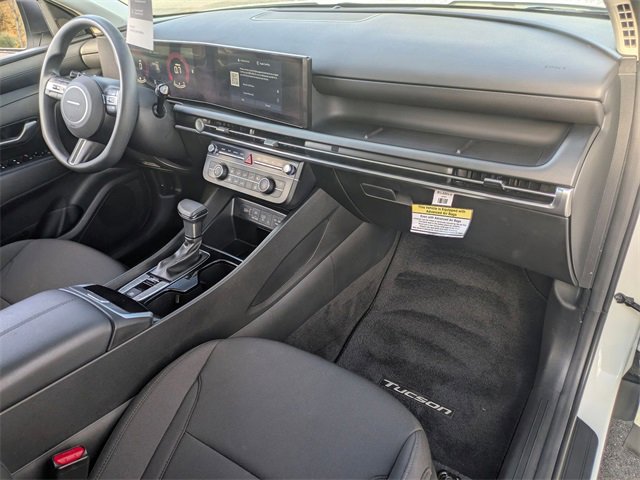Certified 2025 Hyundai Tucson SE image 39