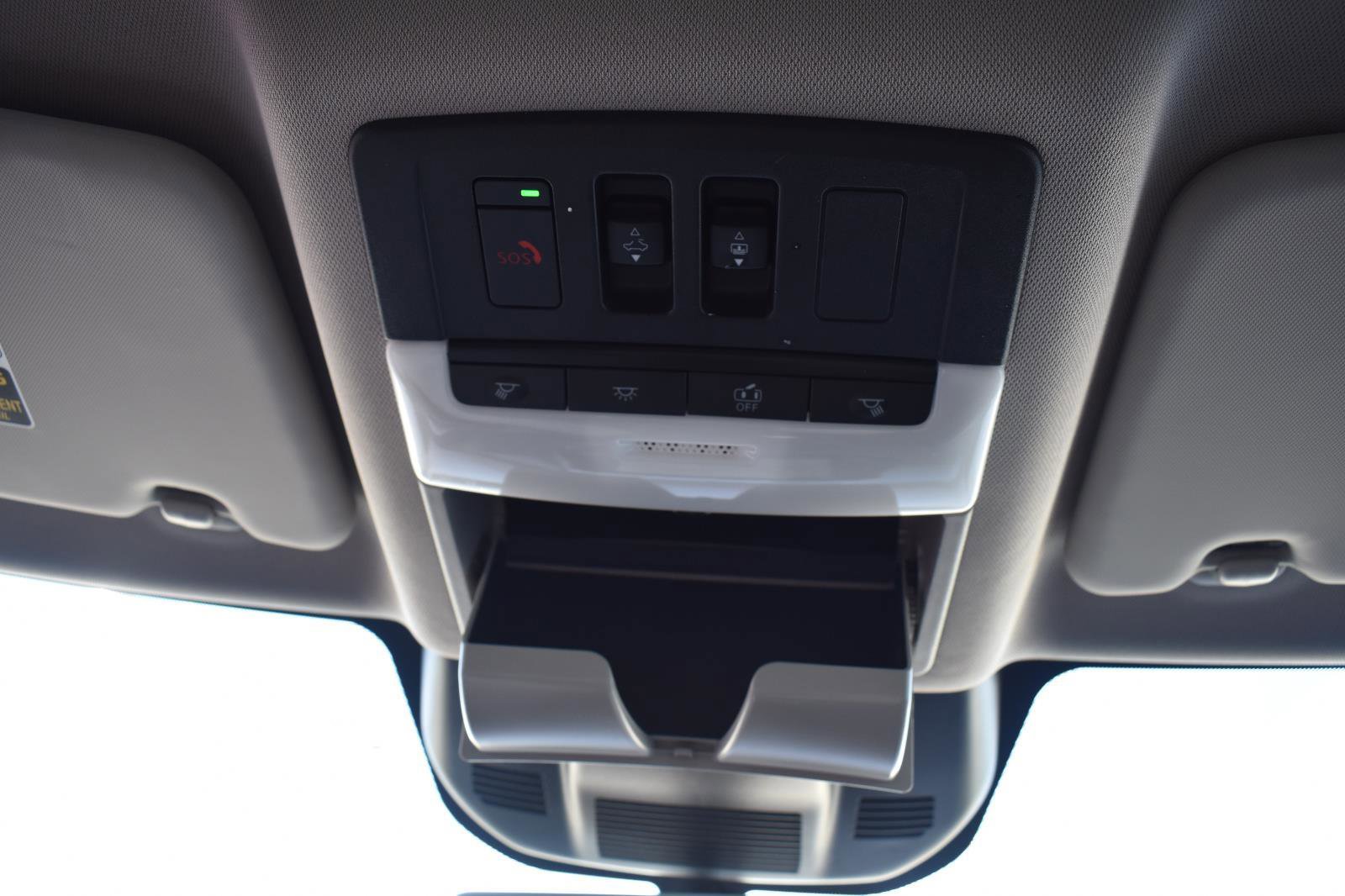 Used 2023 Nissan Rogue Platinum w/ Platinum Premium Package FWD image 47