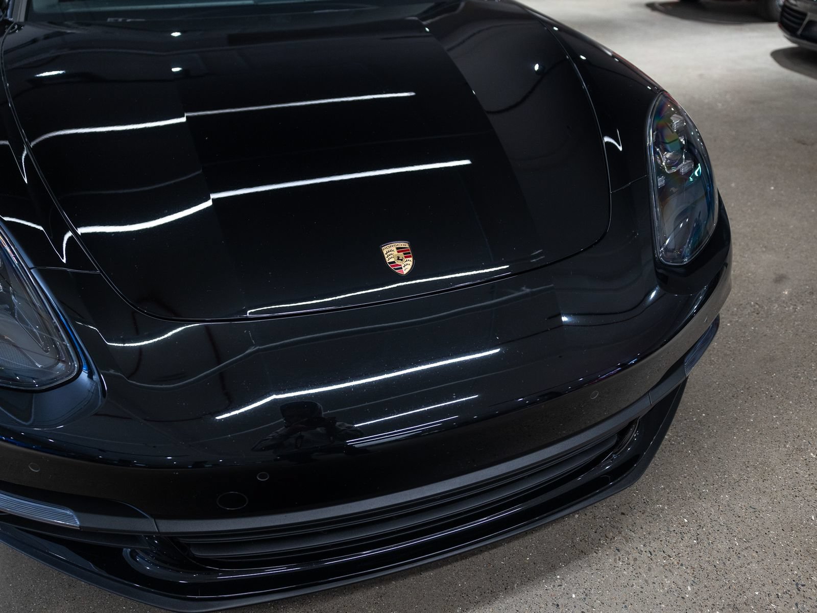 Certified 2020 Porsche Panamera image 13