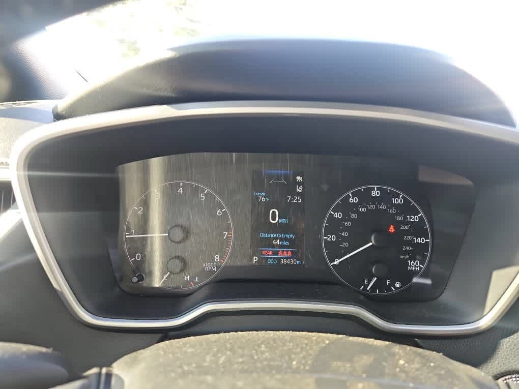 Used 2023 Toyota Corolla SE FWD image 19