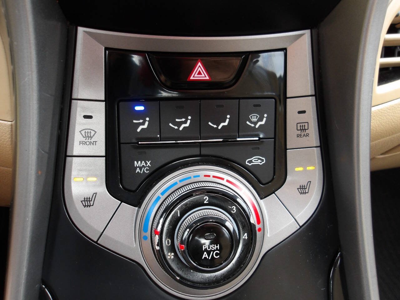 Used 2013 Hyundai Elantra GLS w/ Preferred Pkg FWD image 14