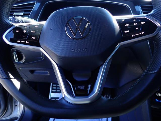 Used 2022 Volkswagen Tiguan SE R-Line AWD/4WD image 17