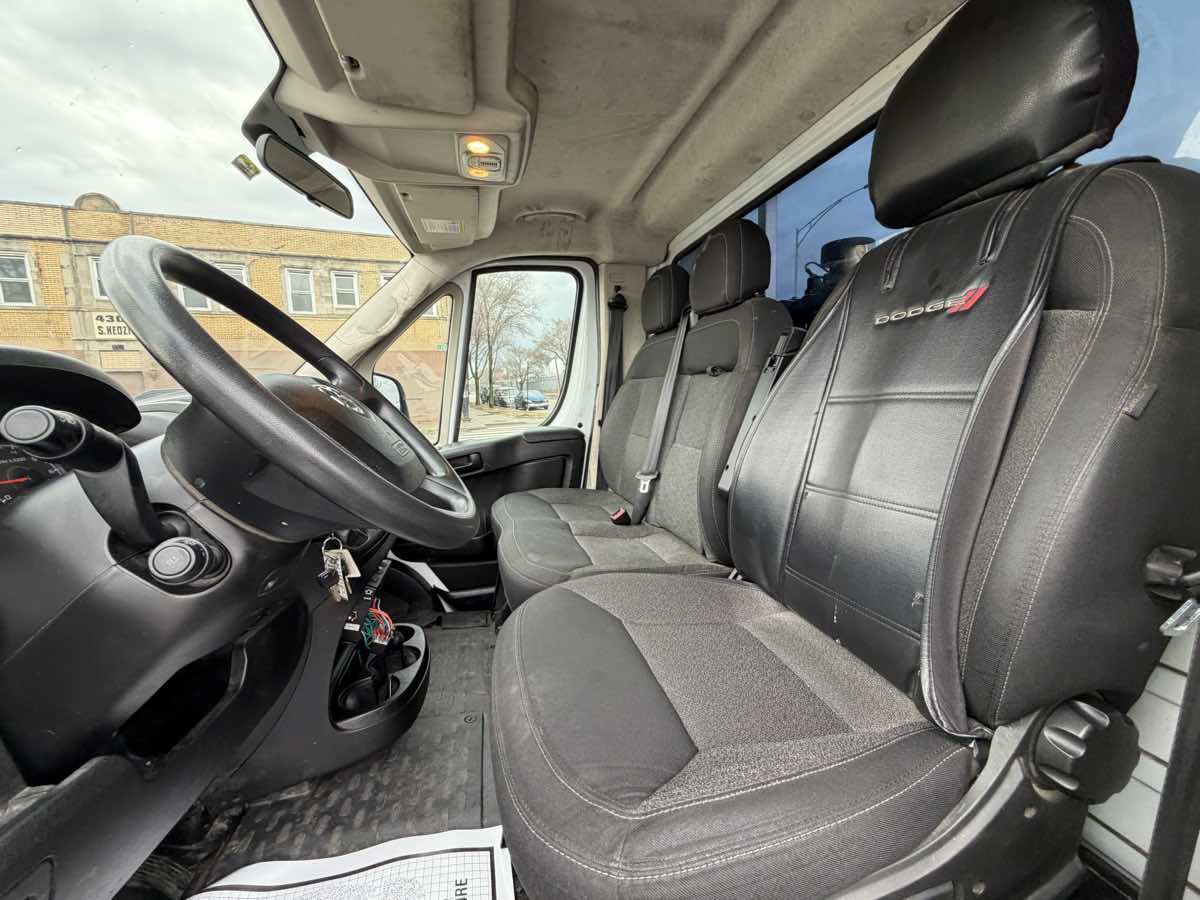 Used 2018 RAM ProMaster 3500 w/ Premium Appearance Group FWD image 14