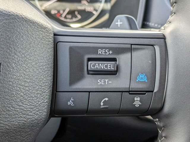 Used 2026 Nissan Rogue SV FWD image 26