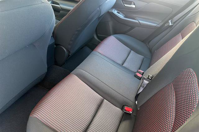 New 2027 Nissan Sentra SR w/ Floor Mat Package FWD image 13