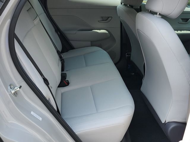 Certified 2024 Hyundai Kona SE image 17