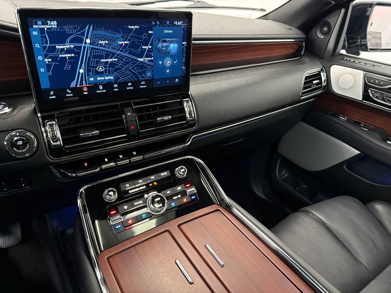 Certified 2023 Lincoln Navigator L Reserve image 29