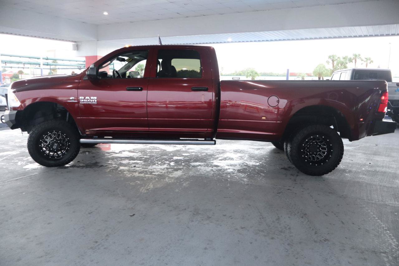 Used 2017 RAM 3500 Tradesman w/ Chrome Appearance Group AWD/4WD image 10