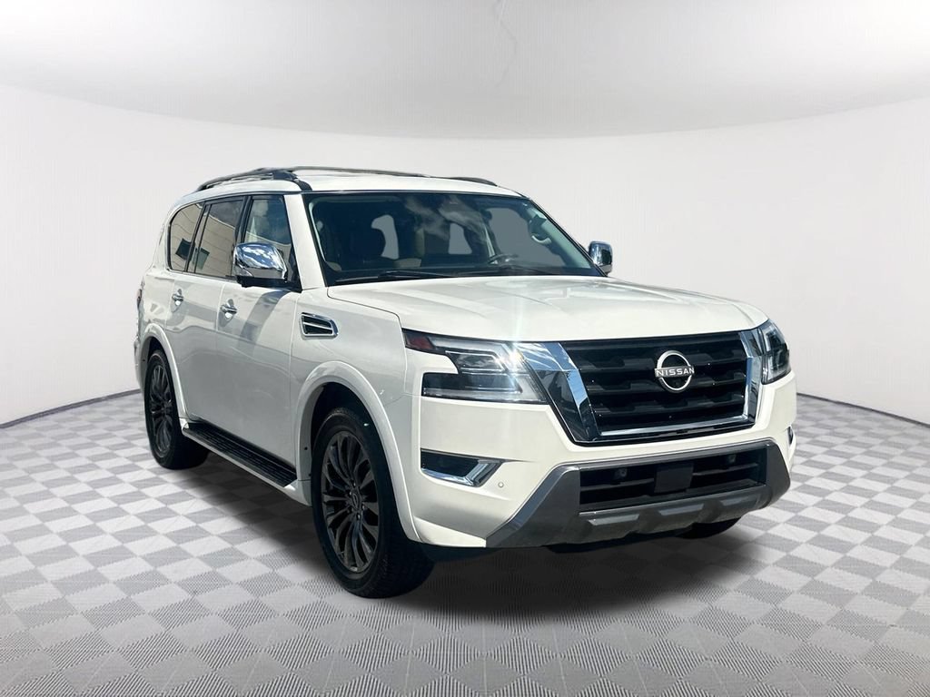 Used 2024 Nissan Armada Platinum w/ Captain's Chairs Package RWD image 3