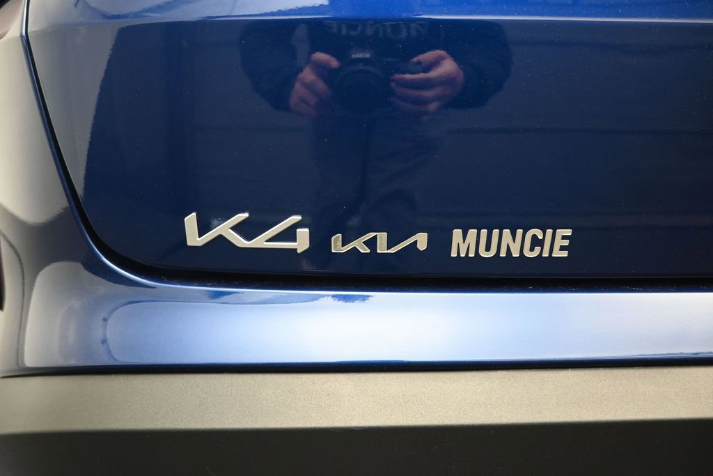 Certified 2025 Kia K4 FWD image 10