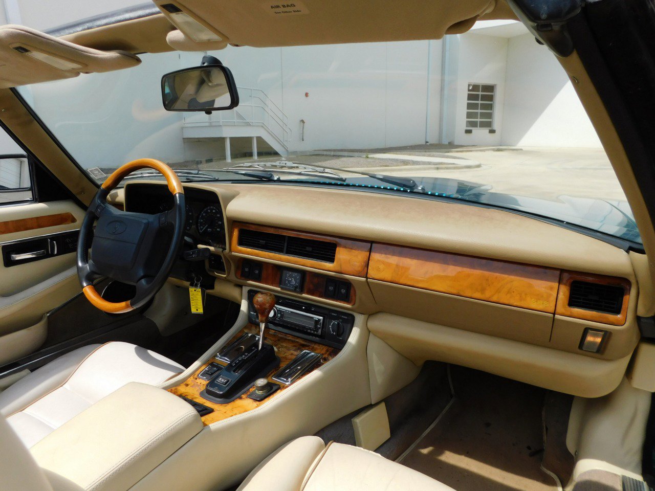 Used 1996 Jaguar XJS 4.0 Convertible image 25