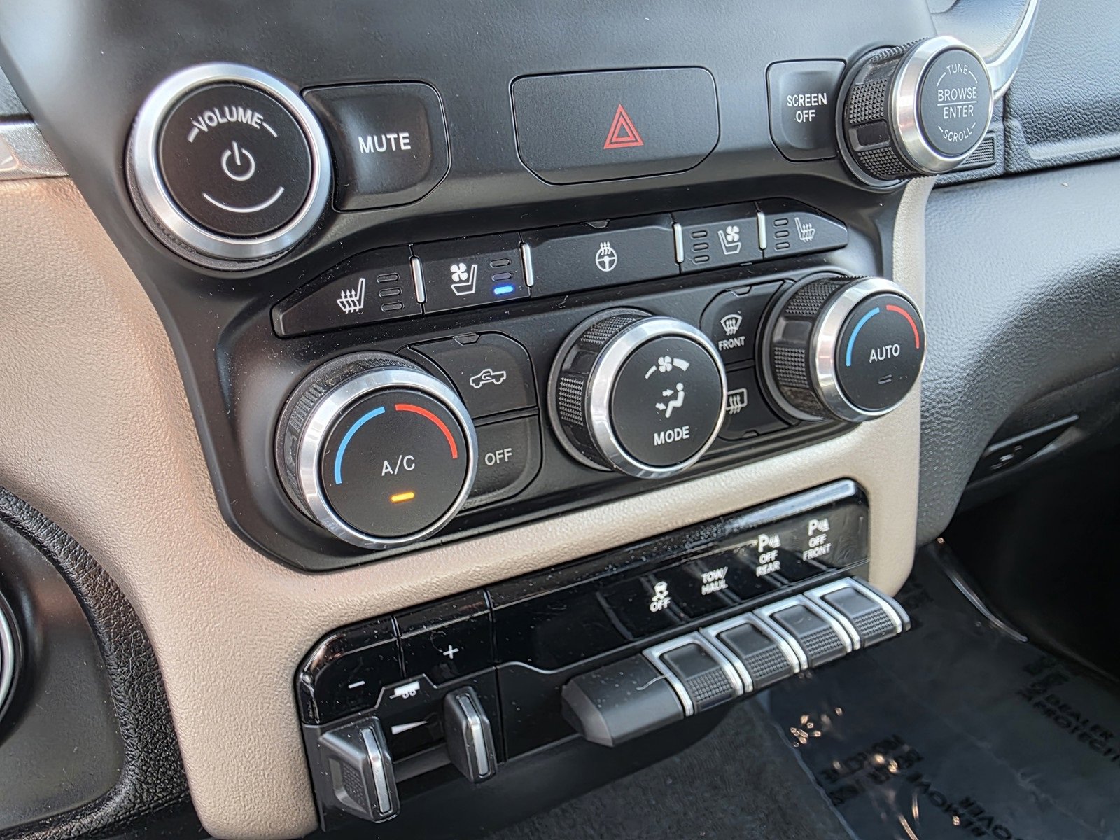 Used 2022 RAM 1500 Laramie image 27