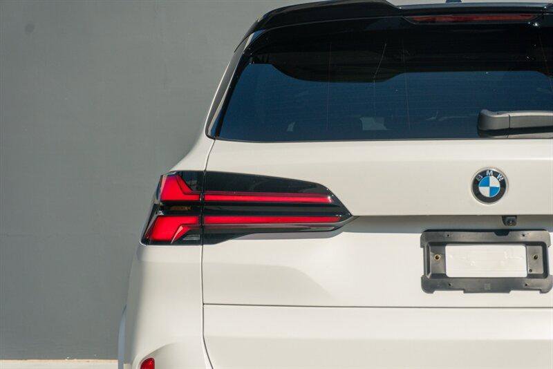 Used 2025 BMW X5 M Competition w/ Executive Package image 42