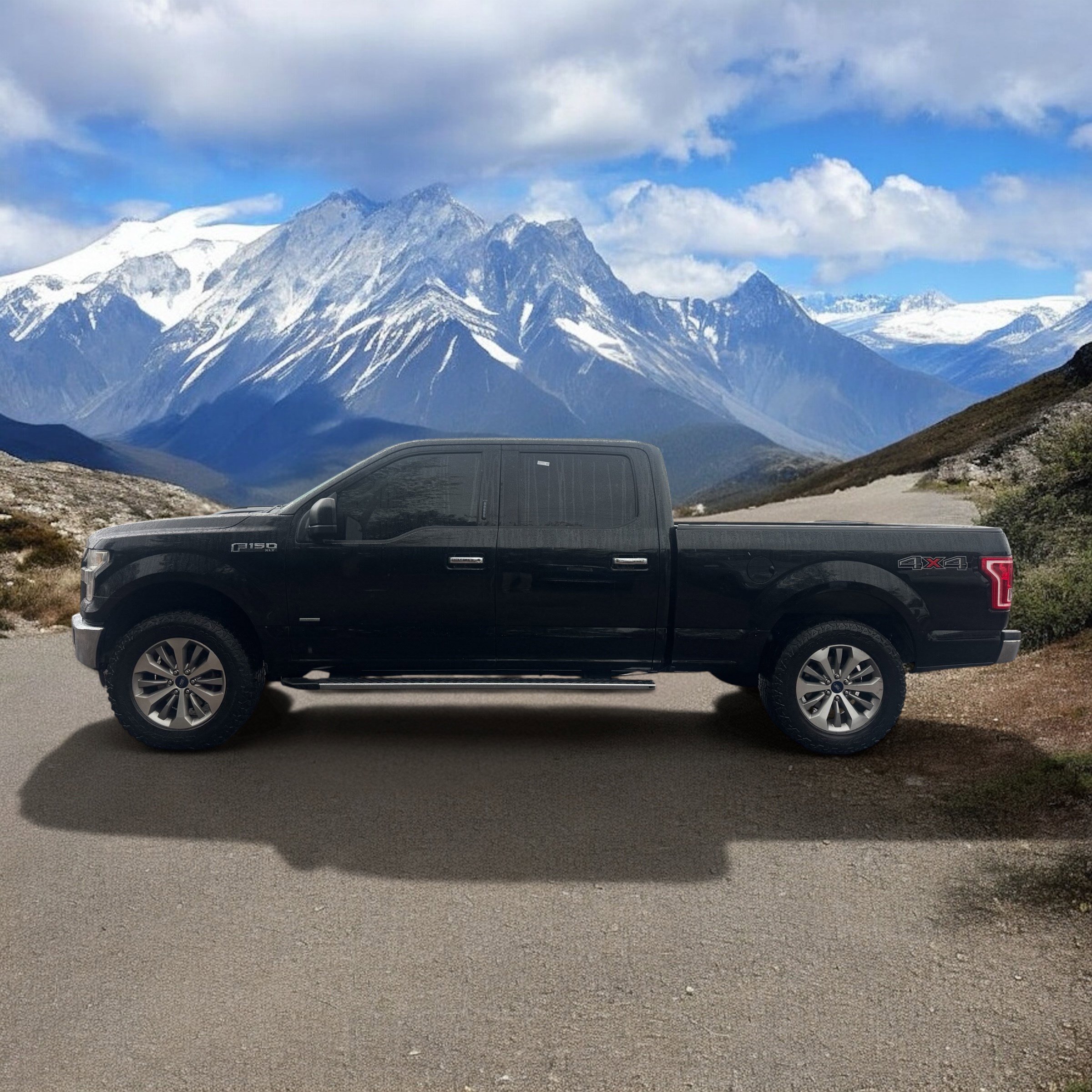 Used 2016 Ford F150 XLT w/ Equipment Group 302A Luxury AWD/4WD image 2
