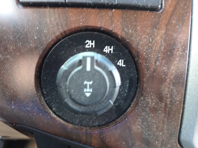Used 2013 Ford F250 Lariat w/ Chrome Pkg AWD/4WD image 19
