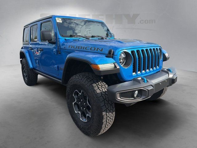 Used 2022 Jeep Wrangler Unlimited Rubicon 4xe w/ Cold Weather Group AWD/4WD image 2