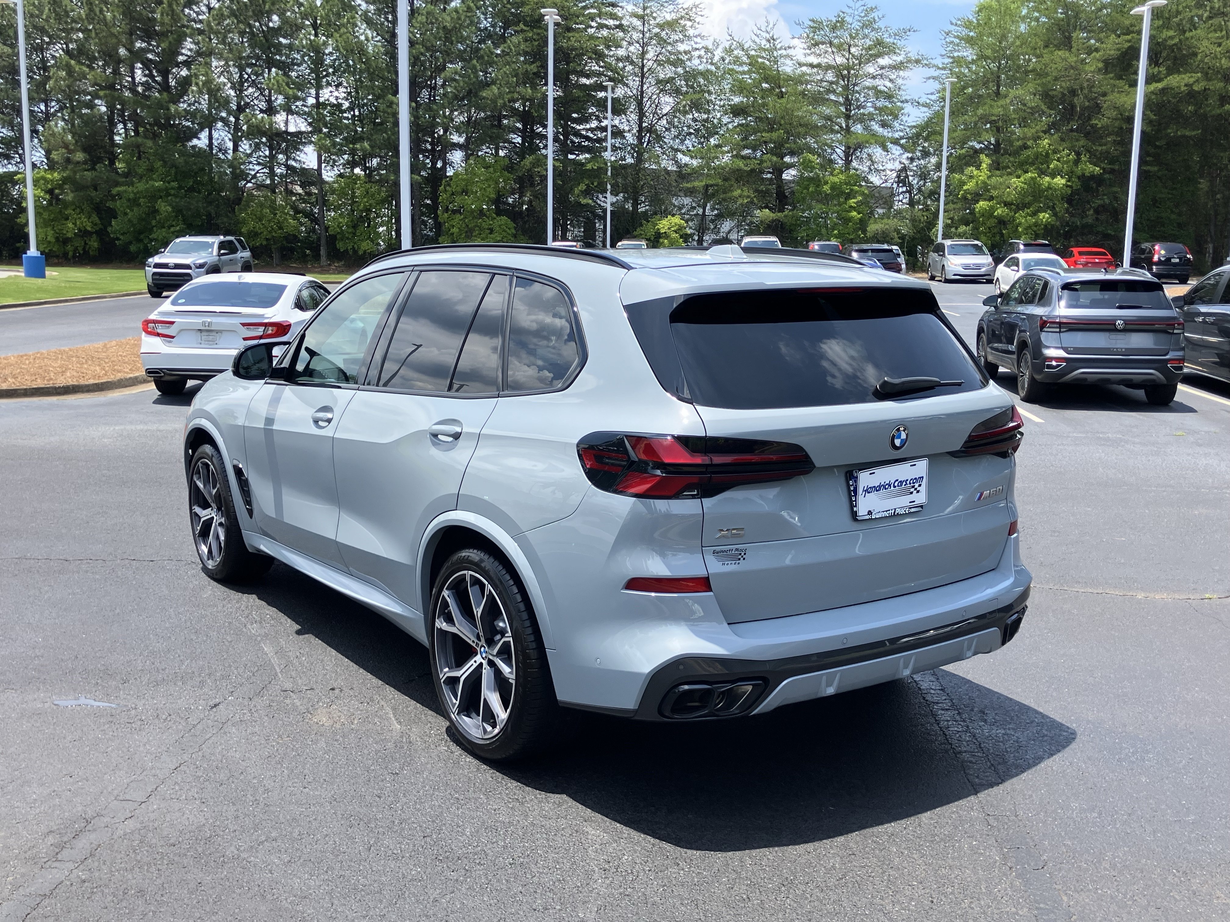 Used 2026 BMW X5 M60i AWD/4WD image 8