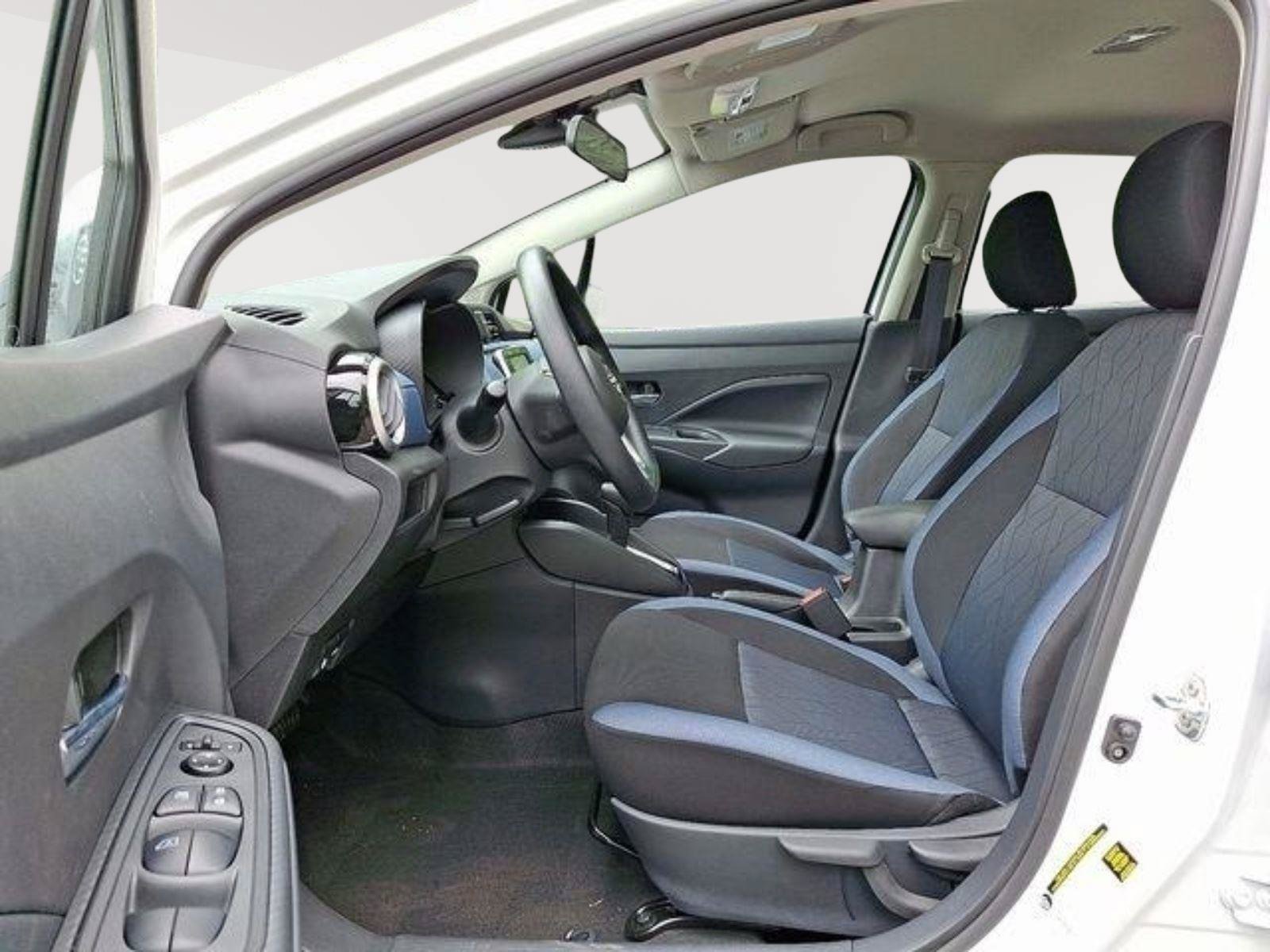 New 2025 Nissan Versa SV w/ Trunk Package FWD image 9