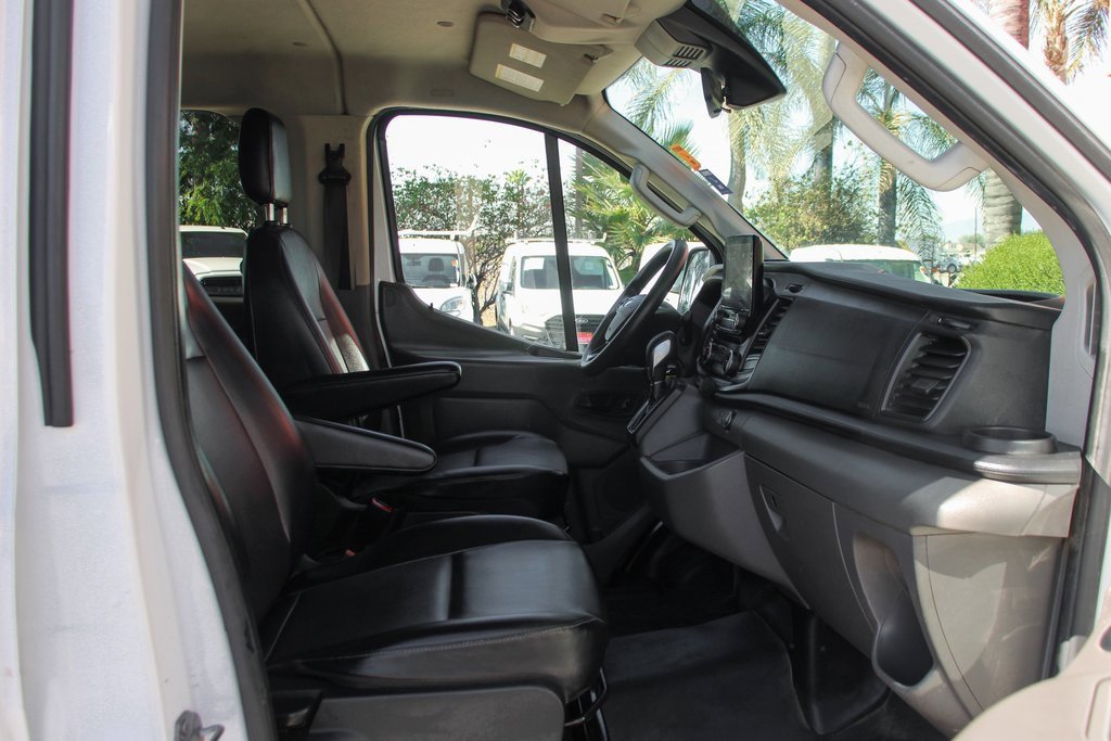 Used 2020 Ford Transit 150 XL image 32