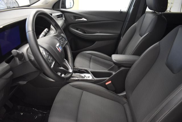 Used 2025 Buick Encore GX Preferred AWD/4WD image 22