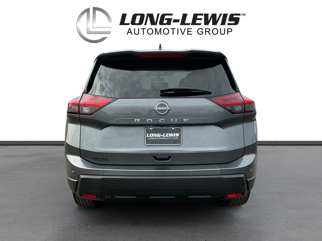 Used 2026 Nissan Rogue SV image 5