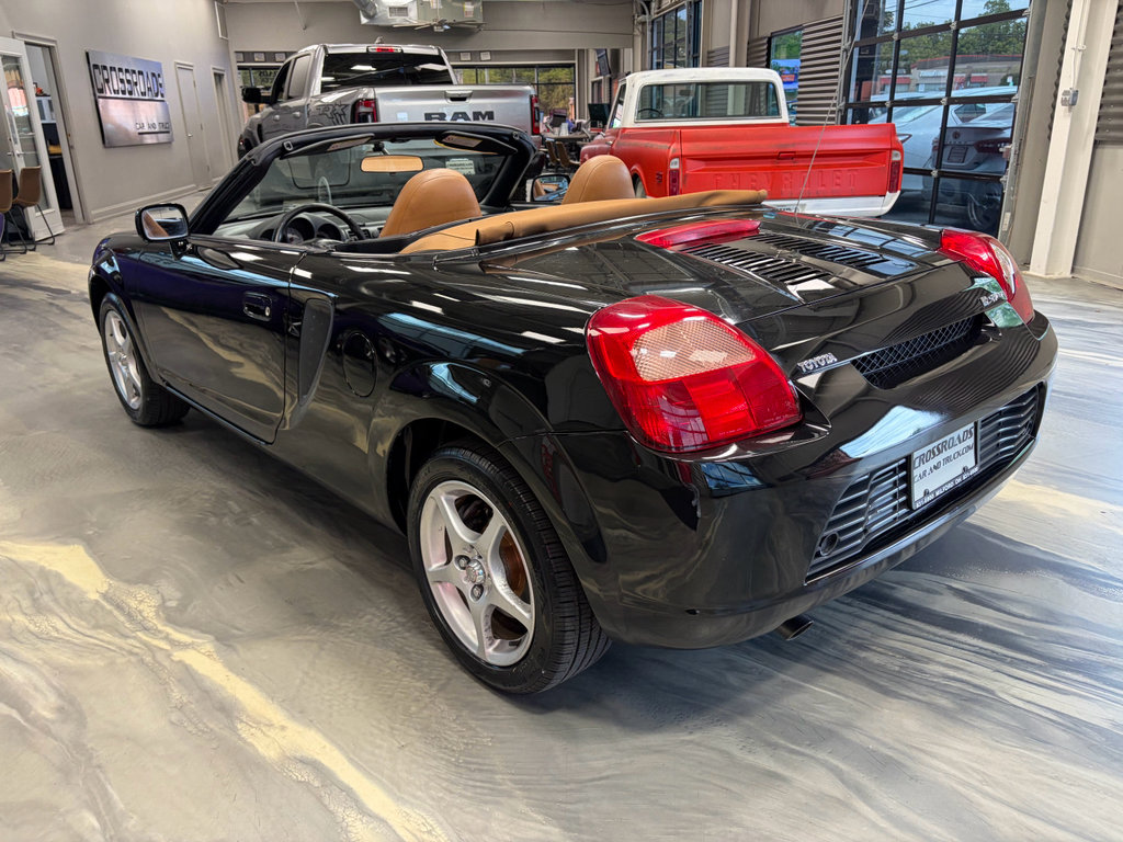 Used 2001 Toyota MR2 RWD image 26