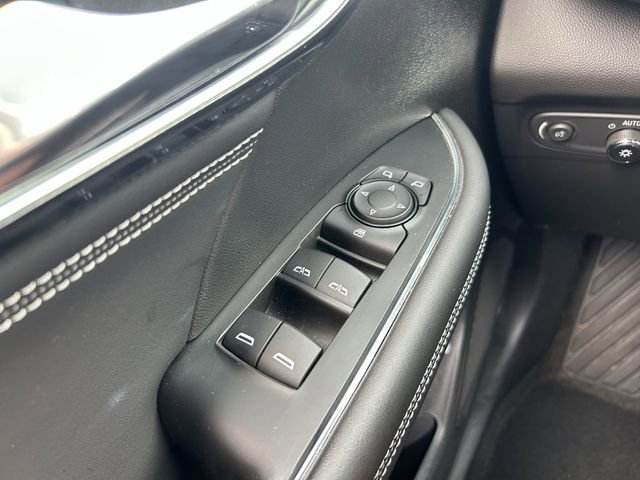 Used 2022 Buick Envision Preferred FWD image 20
