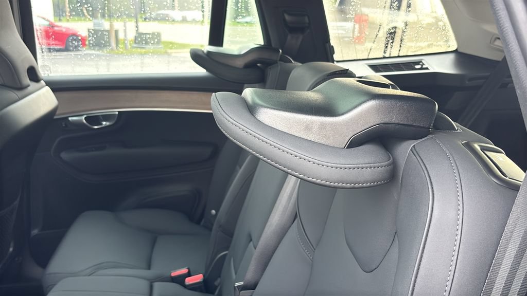 Certified 2026 Volvo XC90 B6 Plus AWD/4WD image 10