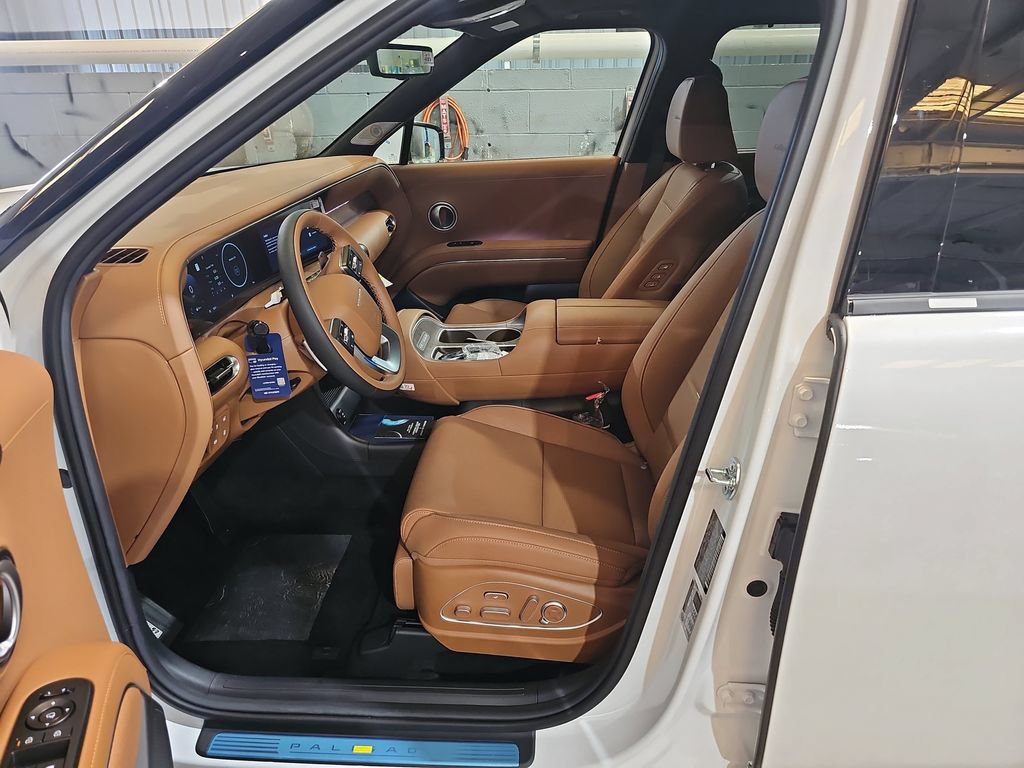 New 2027 Hyundai Palisade Calligraphy AWD/4WD image 16
