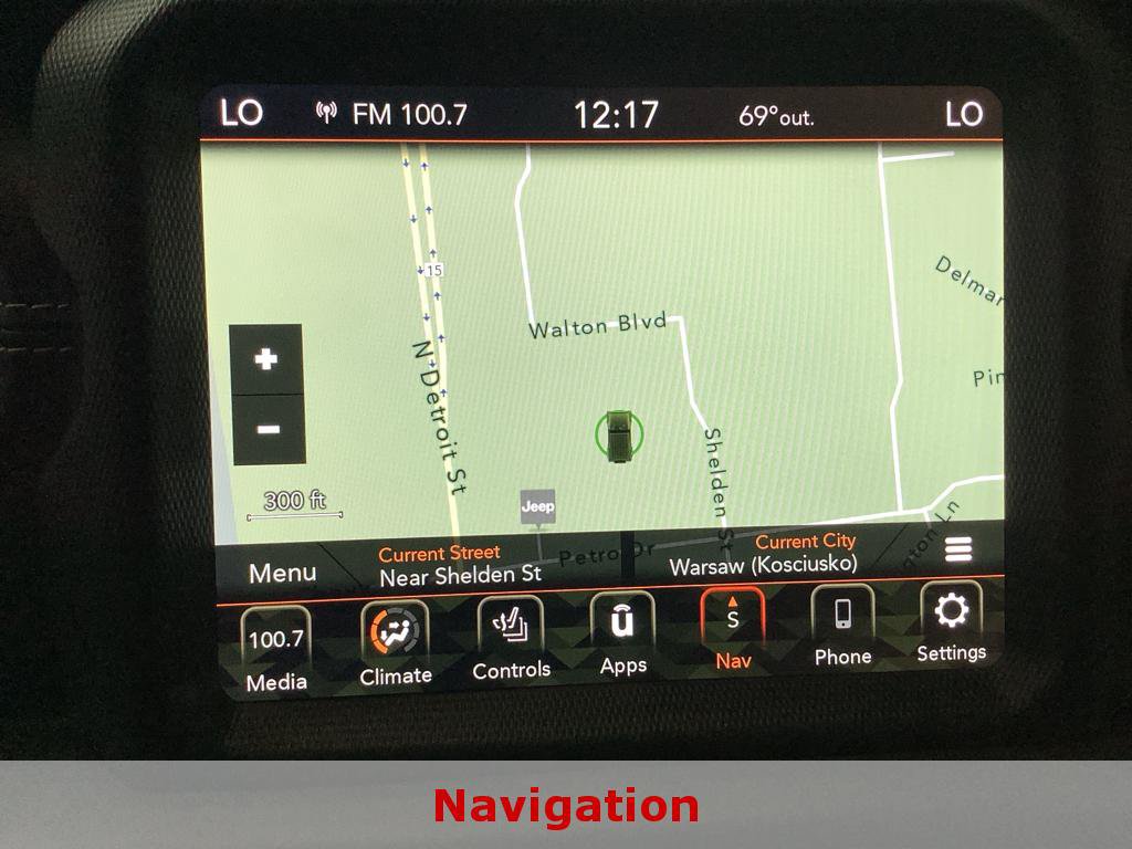 Used 2020 Jeep Wrangler Unlimited Sahara AWD/4WD image 19