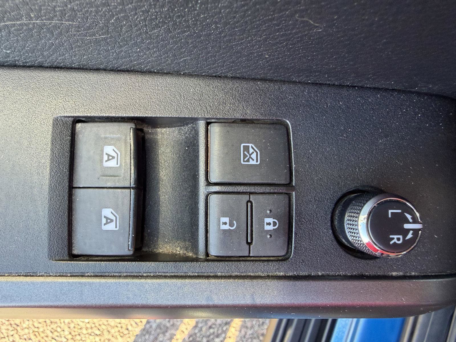 Certified 2016 Toyota Tacoma TRD Sport image 17