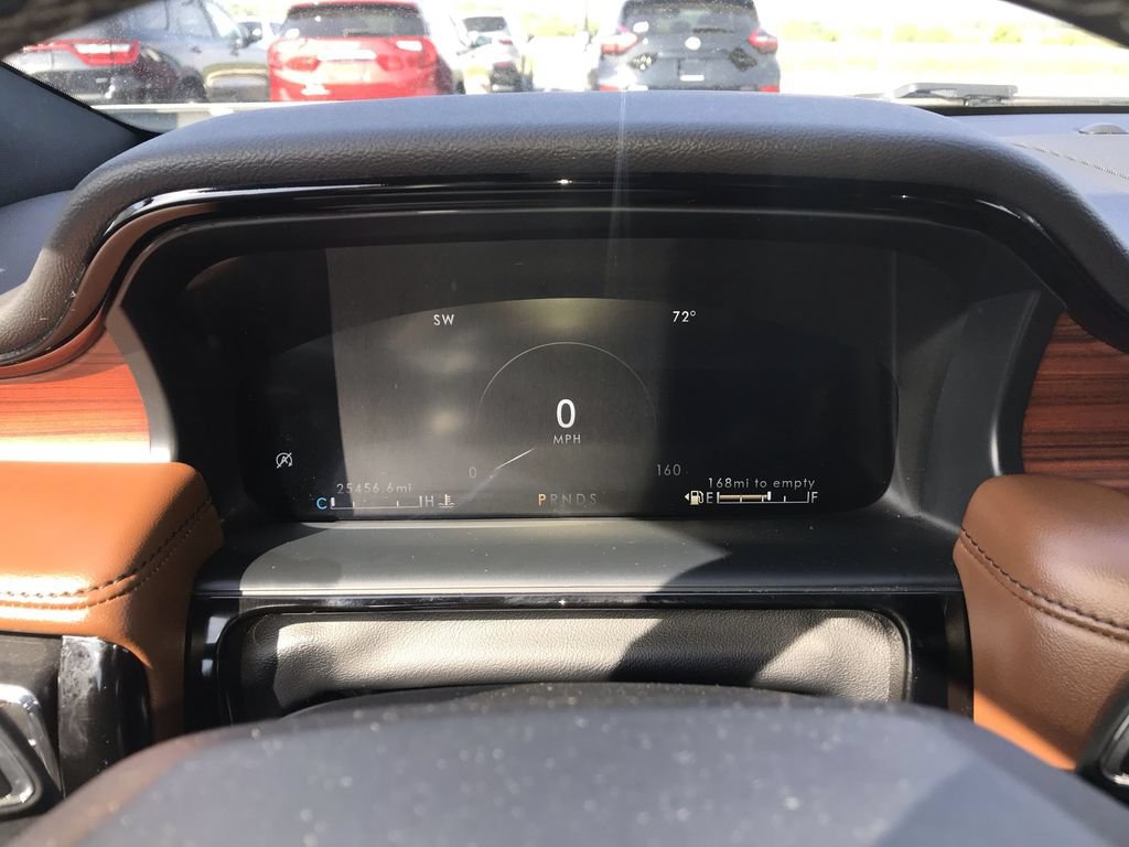 Used 2023 Lincoln Nautilus Reserve AWD/4WD image 15