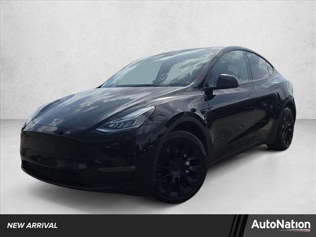 Used 2022 Tesla Model Y Long Range image 1