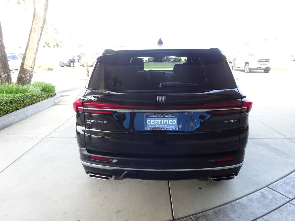 Certified 2025 Buick Enclave Preferred AWD/4WD image 10