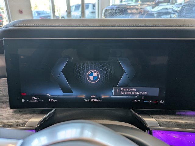 Used 2024 BMW 760i xDrive w/ Premium Package 2 image 22