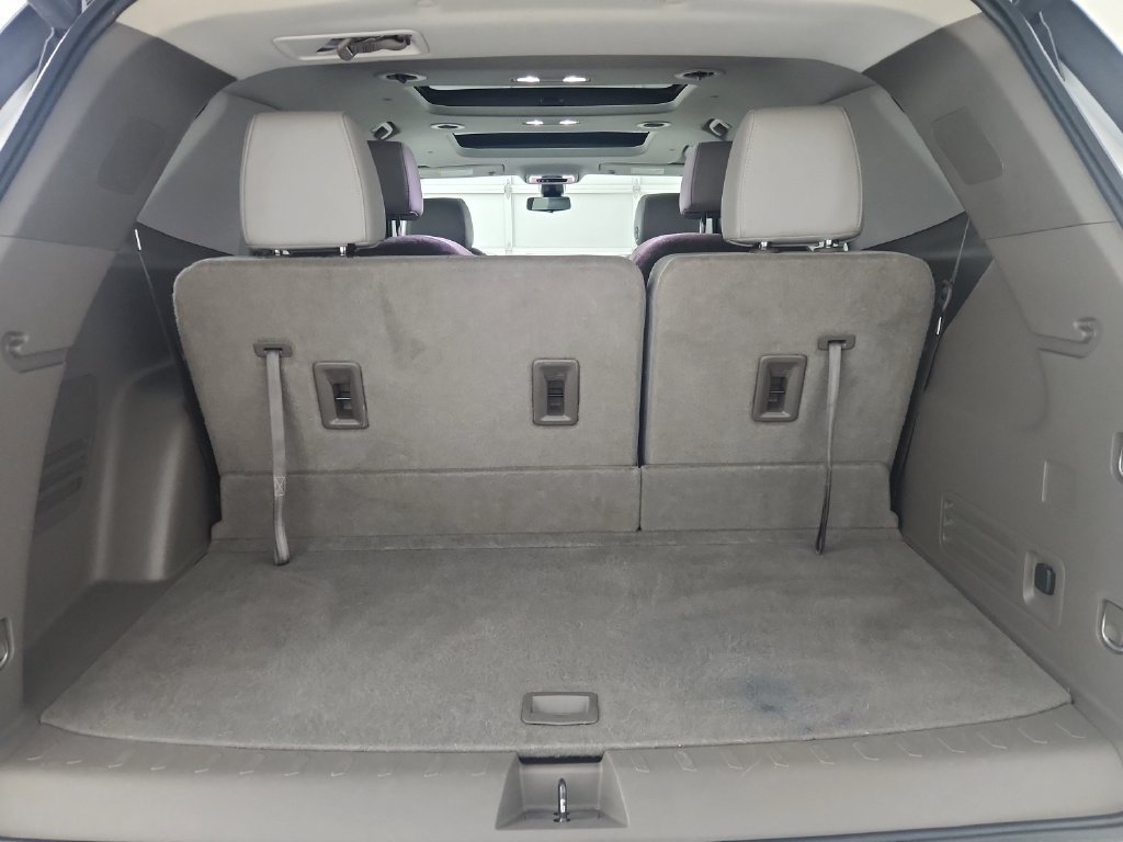 Used 2019 Chevrolet Traverse Premier w/ Driver Confidence II Package FWD image 36